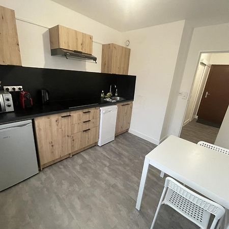 Logement Neuf A Proximite Du Centre Ville Avec Parking Limoges Luaran gambar